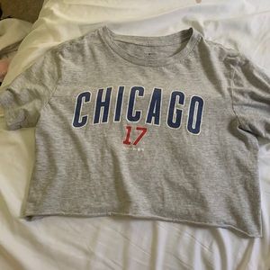 grey cropped baseball tee